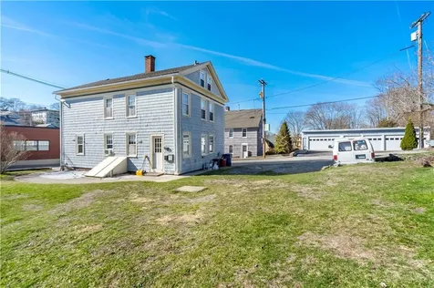 134 142 Duke Street East Greenwich RI 02818