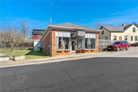 134 142 Duke Street East Greenwich RI 02818