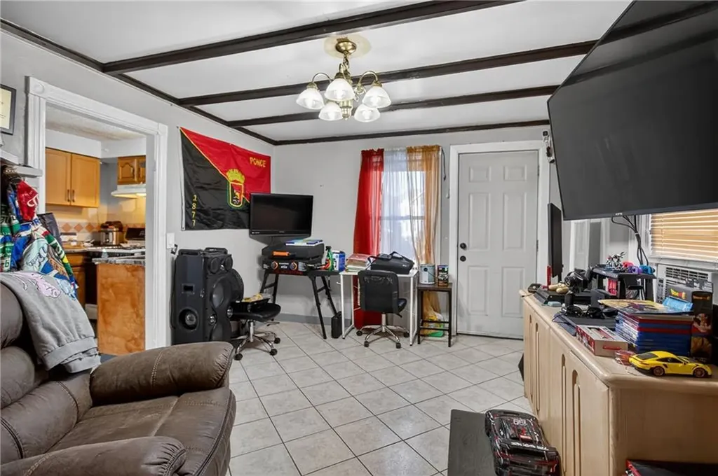 31 Sassafras Street Providence RI 02907