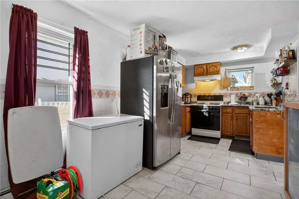 31 Sassafras Street Providence RI 02907
