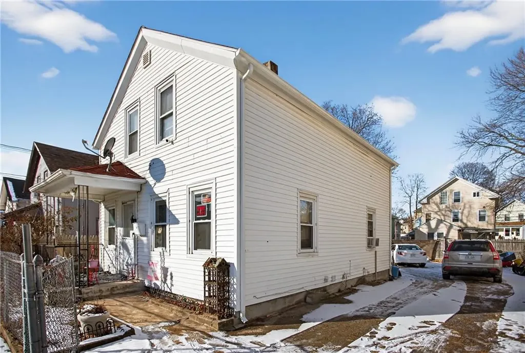 31 Sassafras Street Providence RI 02907