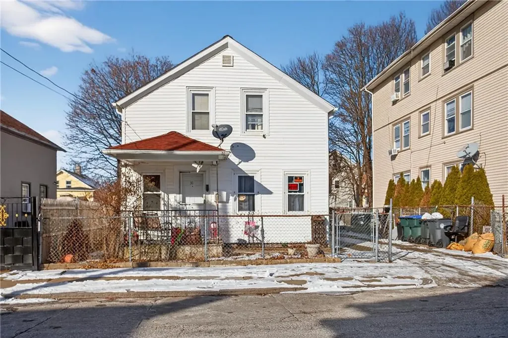 31 Sassafras Street Providence RI 02907