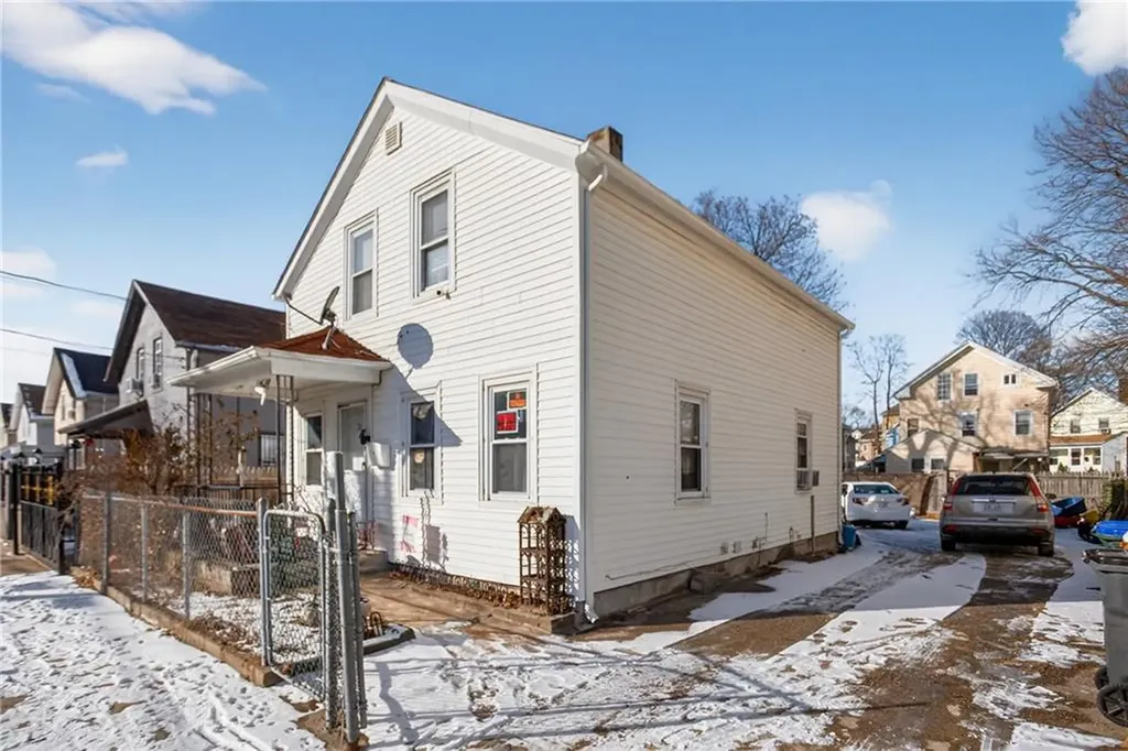 31 Sassafras Street Providence RI 02907