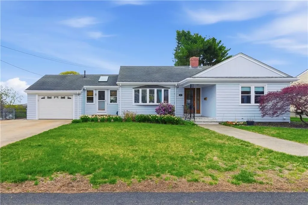37 Carlson Circle West Warwick RI 02893