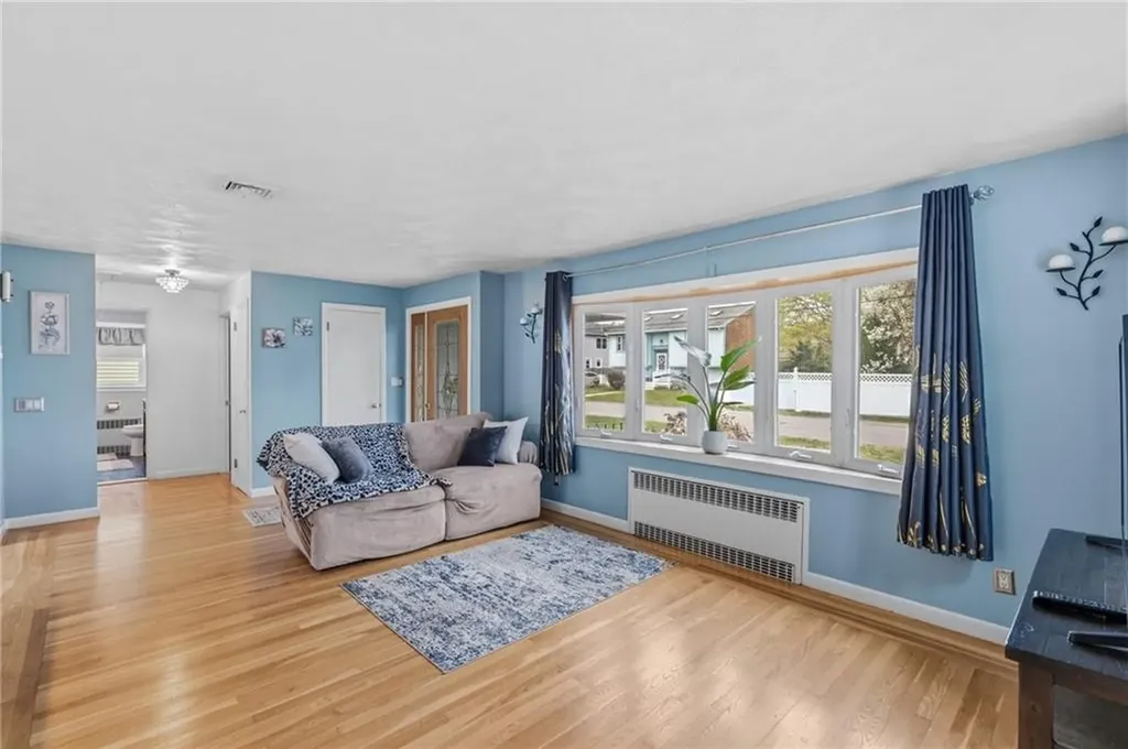 37 Carlson Circle West Warwick RI 02893