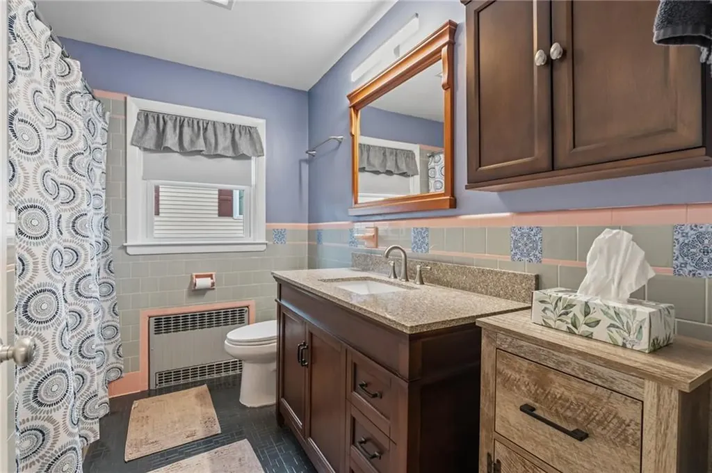 37 Carlson Circle West Warwick RI 02893
