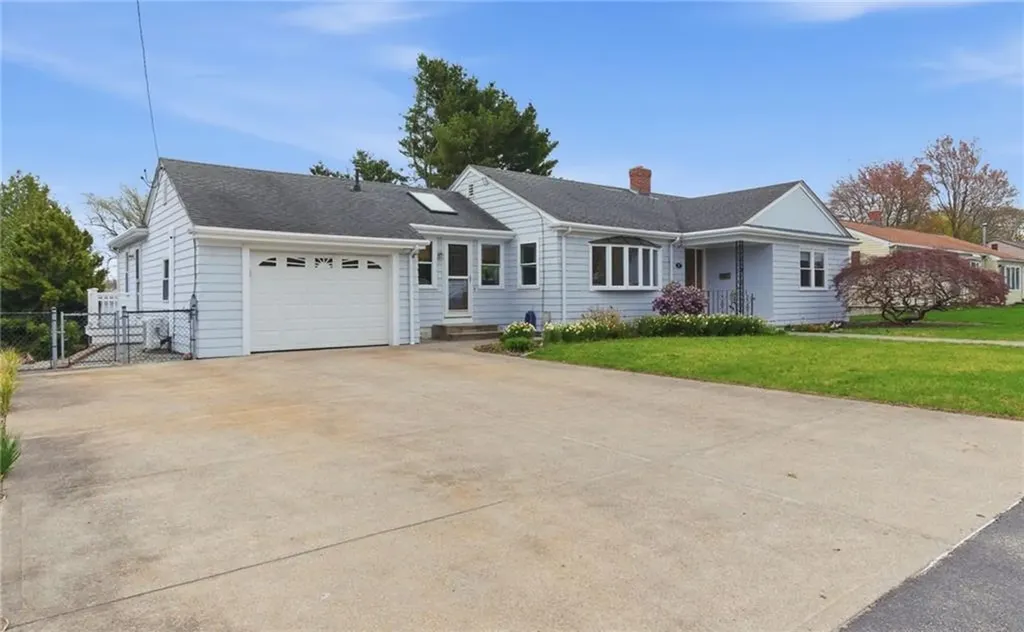 37 Carlson Circle West Warwick RI 02893