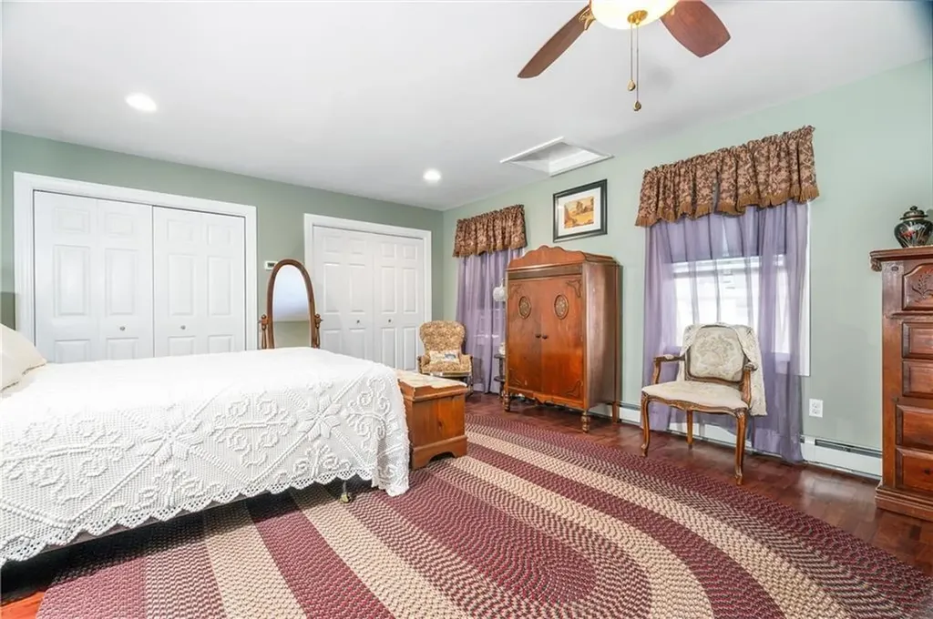 19 Hopkins Street Lincoln RI 02865