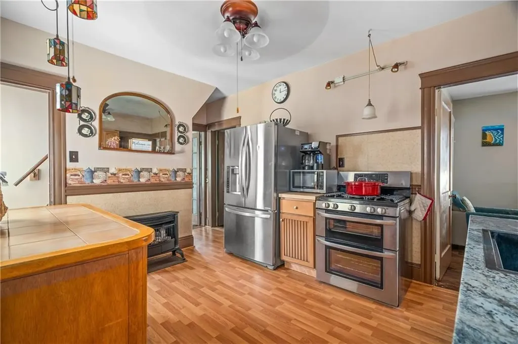 19 Hopkins Street Lincoln RI 02865