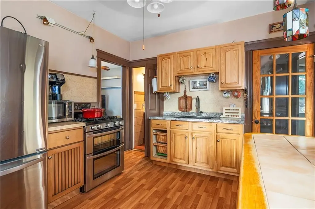 19 Hopkins Street Lincoln RI 02865