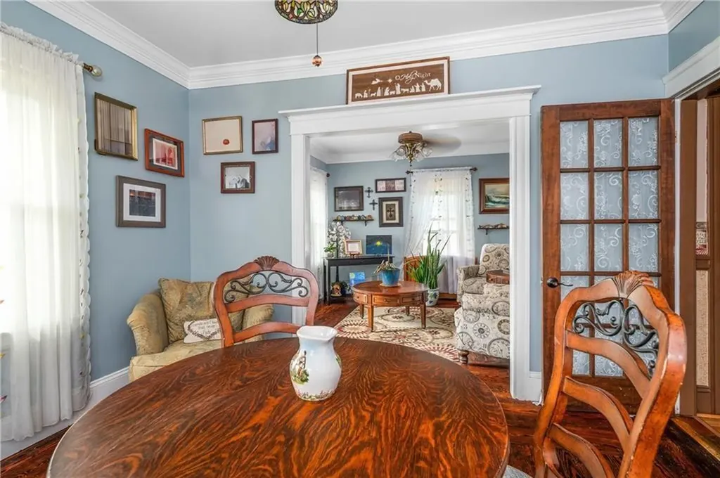 19 Hopkins Street Lincoln RI 02865