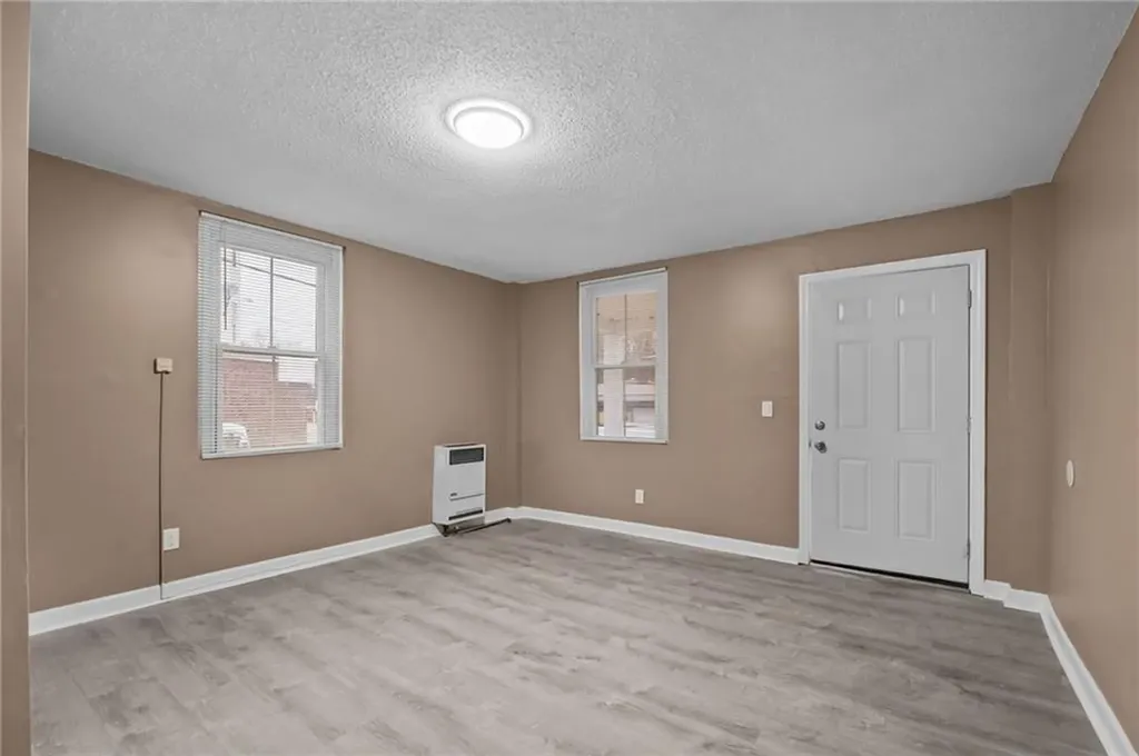 752 Social Street Woonsocket RI 02895