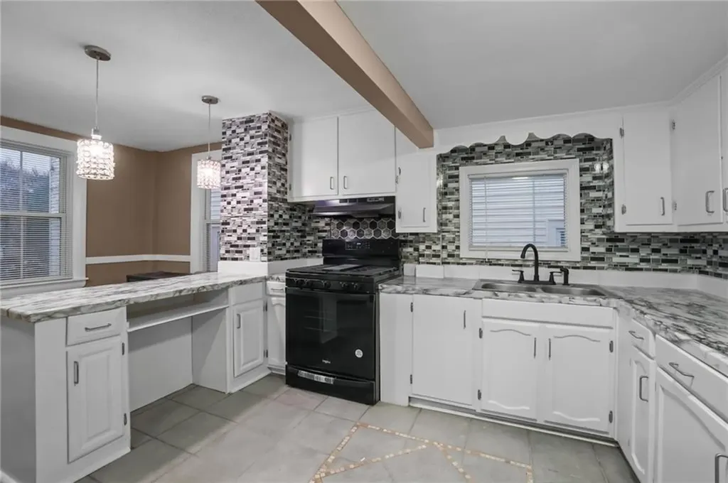 752 Social Street Woonsocket RI 02895