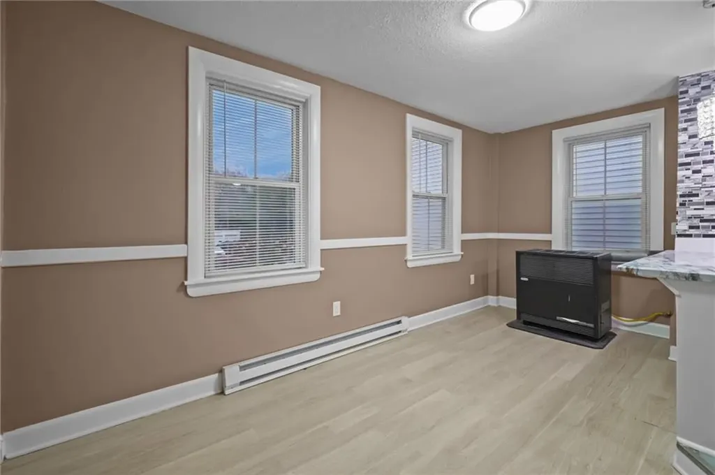 752 Social Street Woonsocket RI 02895
