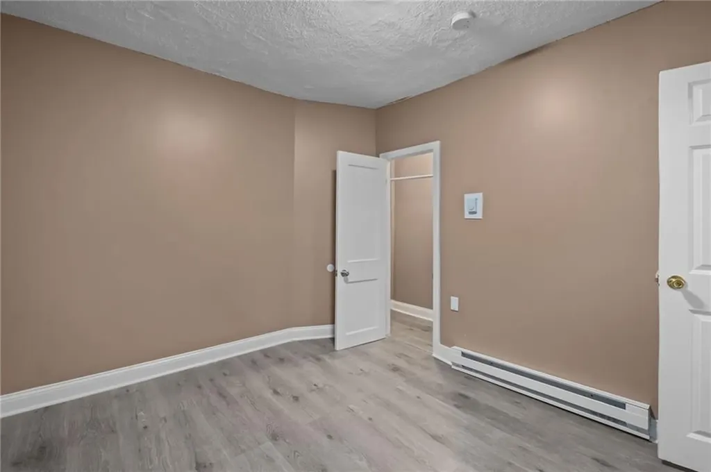 752 Social Street Woonsocket RI 02895