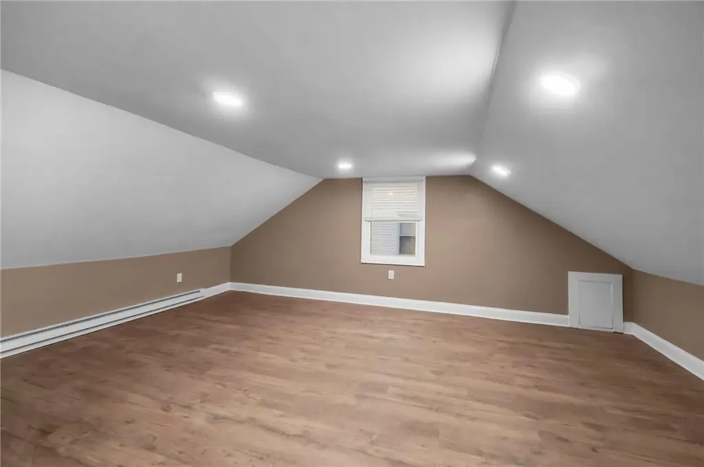 752 Social Street Woonsocket RI 02895