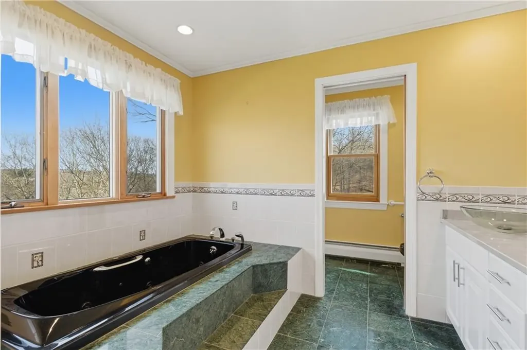 46 Timberland Drive Lincoln RI 02865