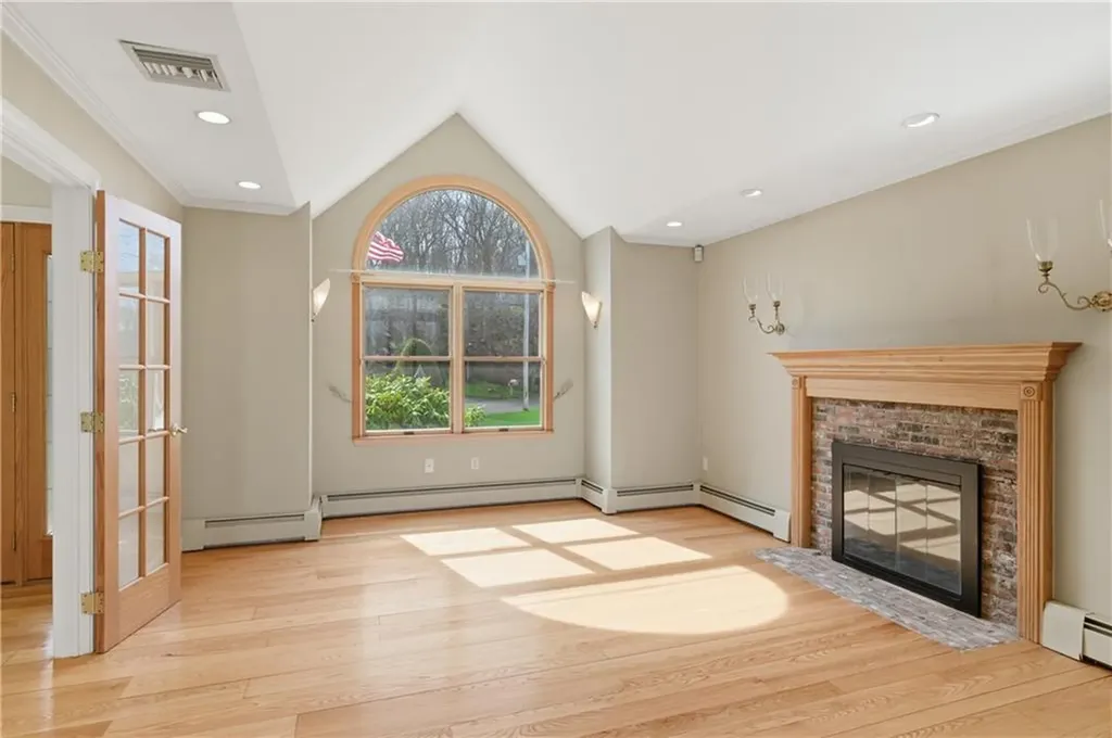 46 Timberland Drive Lincoln RI 02865