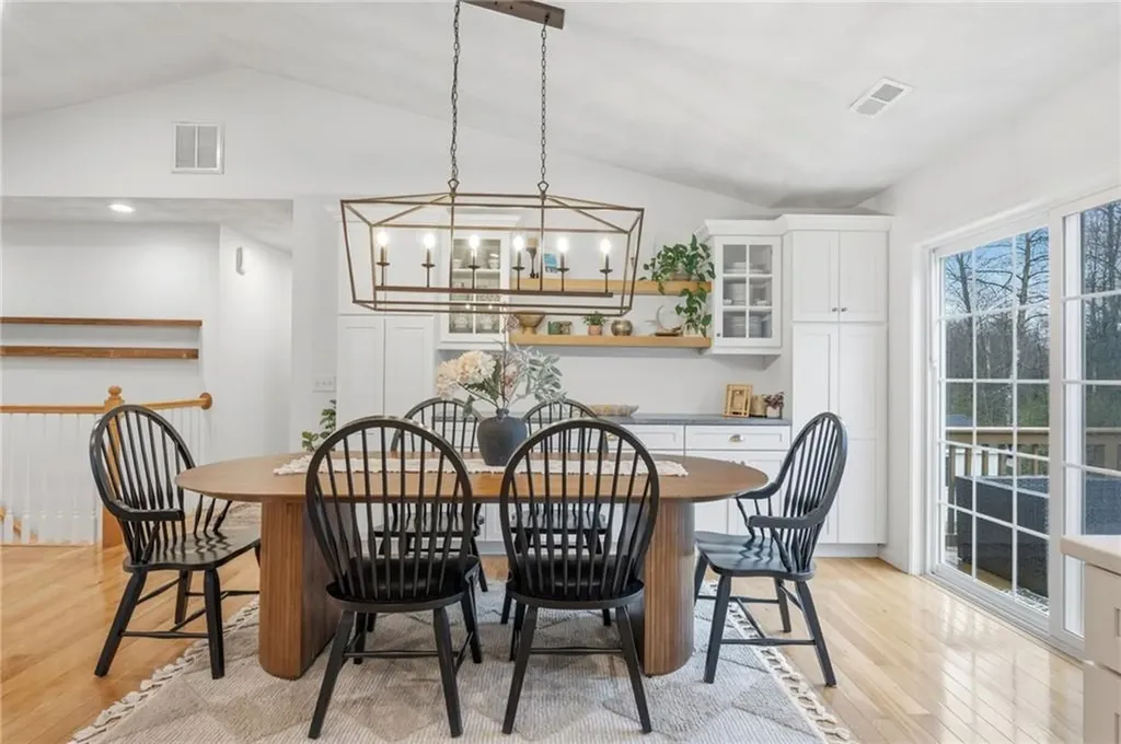 380 Ledge Road Coventry RI 02816