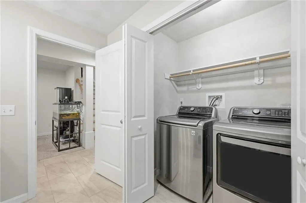 380 Ledge Road Coventry RI 02816