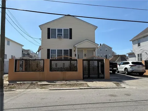 162 SE Eastwood Avenue Providence RI 02909