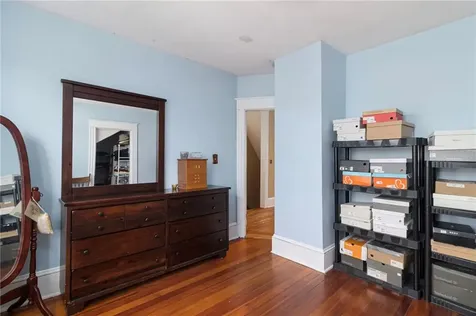 156 Putnam Street East Providence RI 02914