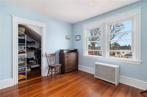 156 Putnam Street East Providence RI 02914