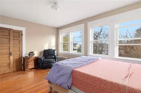 156 Putnam Street East Providence RI 02914