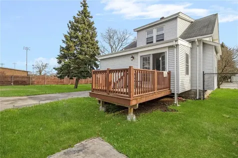 156 Putnam Street East Providence RI 02914