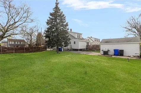156 Putnam Street East Providence RI 02914