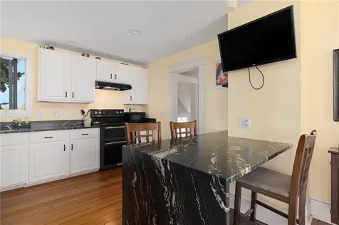 156 Putnam Street East Providence RI 02914