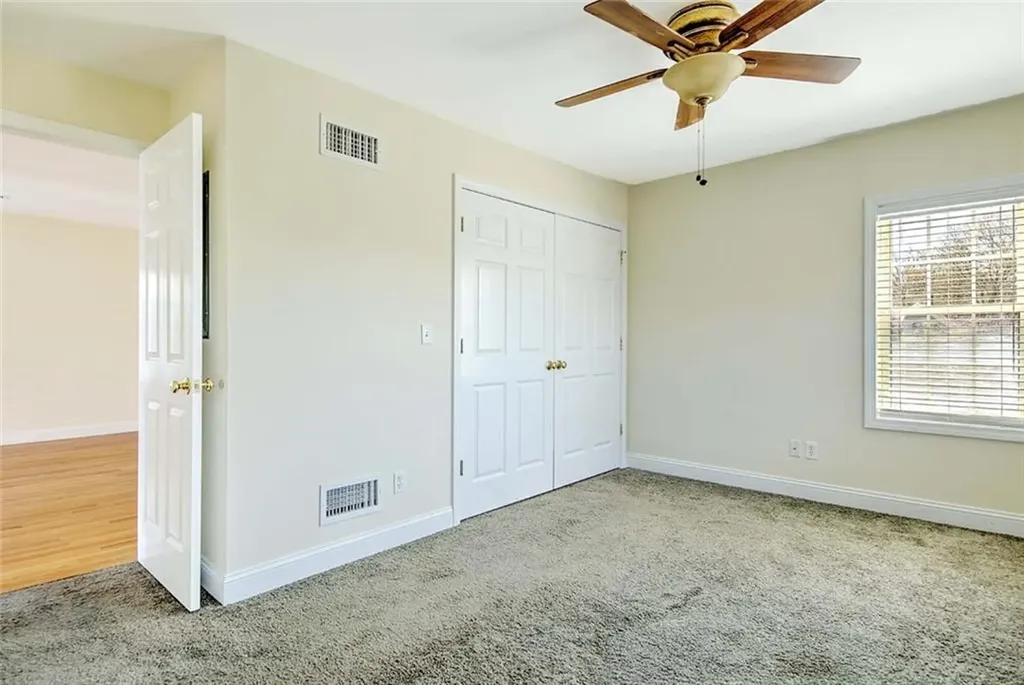 31 Garfield Avenue Bristol RI 02809