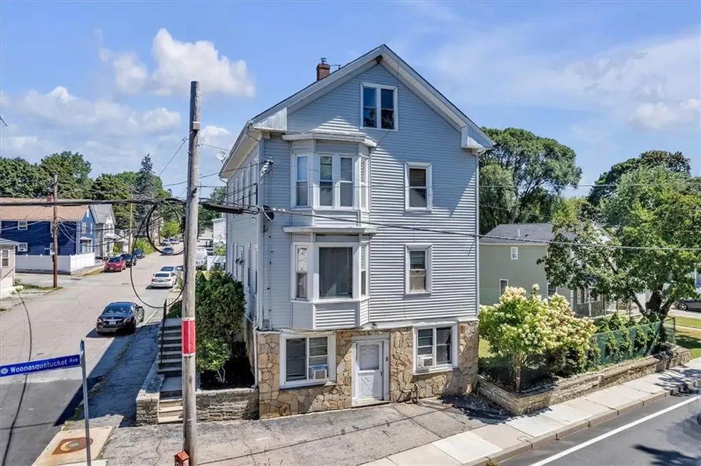 1 Metcalf Avenue North Providence RI 02911