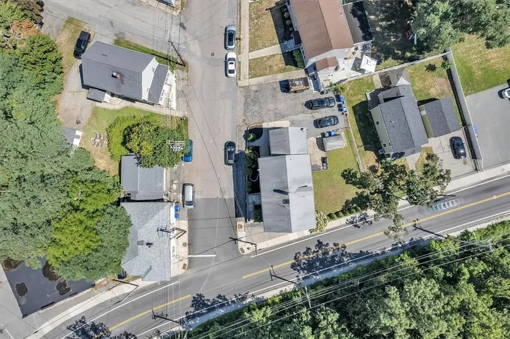 1 Metcalf Avenue North Providence RI 02911