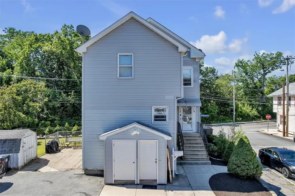 1 Metcalf Avenue North Providence RI 02911