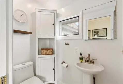 233 Terrace Avenue East Providence RI 02915