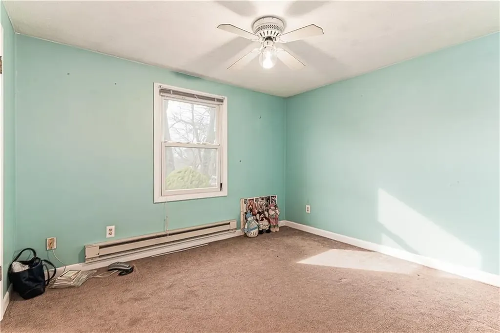 72 Janet Court Warwick RI 02886