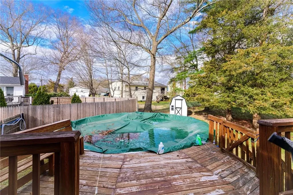 72 Janet Court Warwick RI 02886