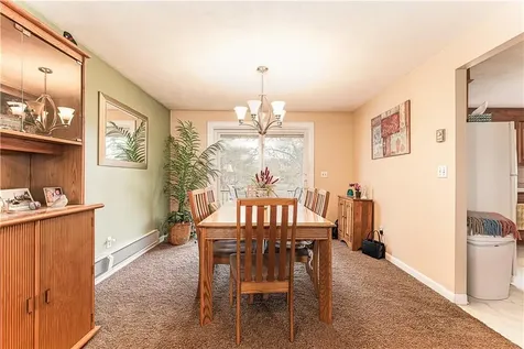 72 Janet Court Warwick RI 02886