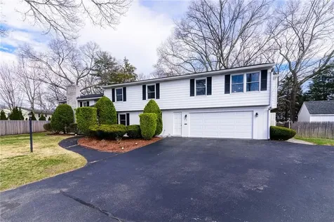 72 Janet Court Warwick RI 02886