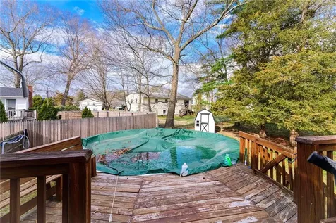 72 Janet Court Warwick RI 02886