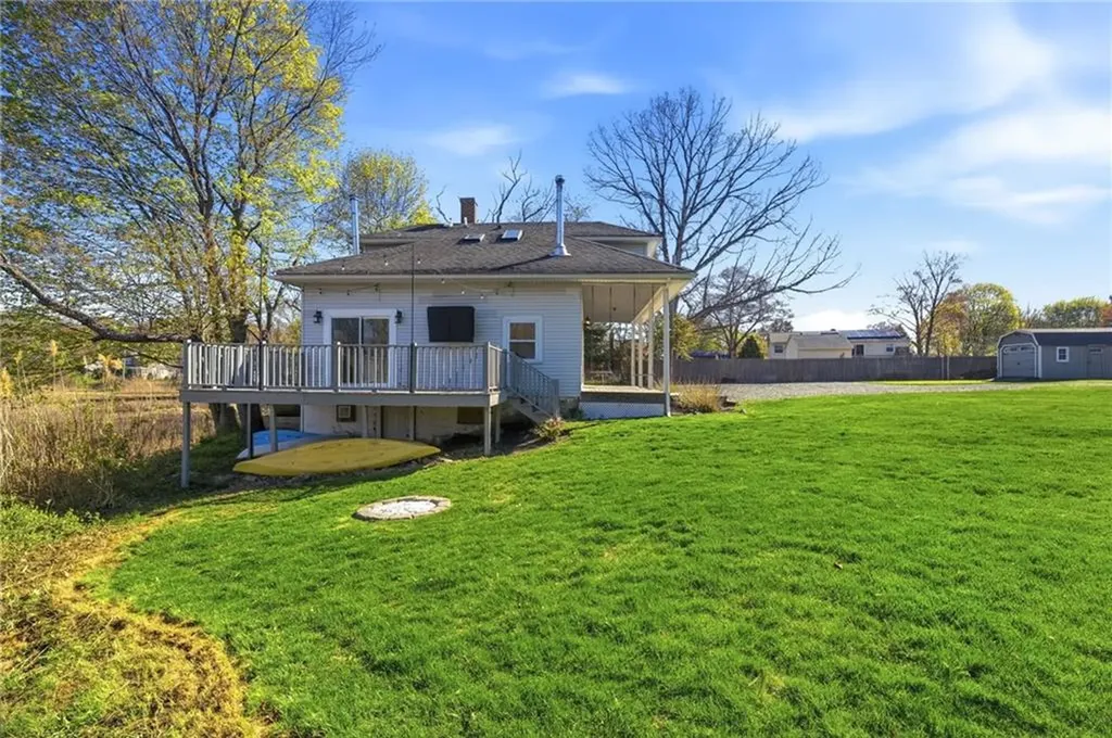 11 Heights Avenue Warwick RI 02889