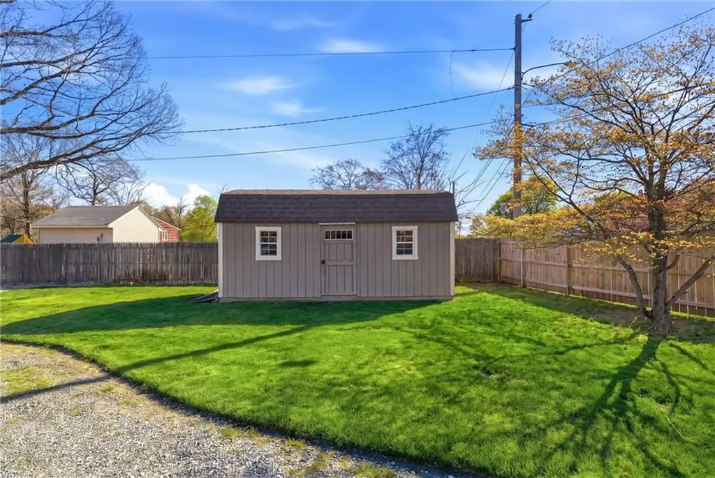 11 Heights Avenue Warwick RI 02889
