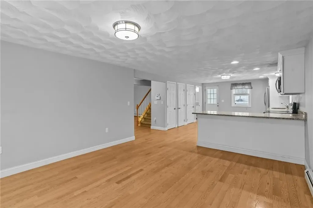 84 Phillip Avenue Cumberland RI 02864