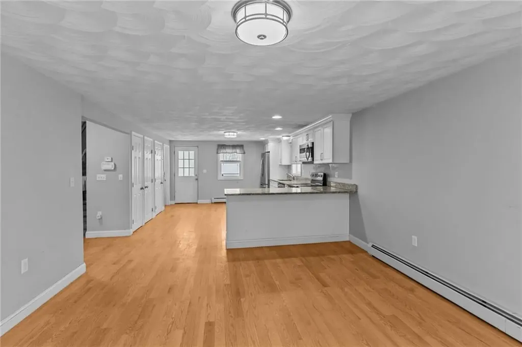 84 Phillip Avenue Cumberland RI 02864