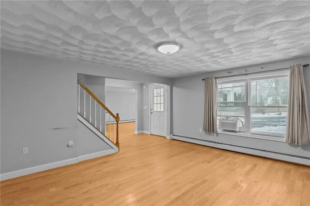 84 Phillip Avenue Cumberland RI 02864