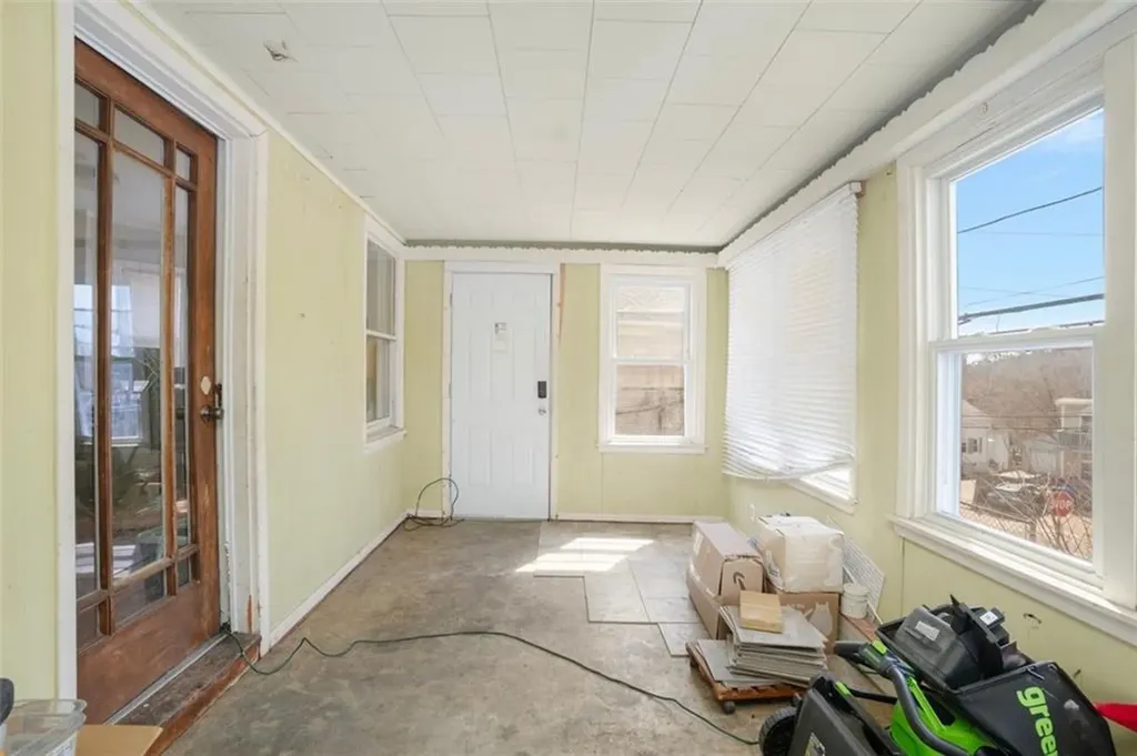 70 Highland Street West Warwick RI 02893