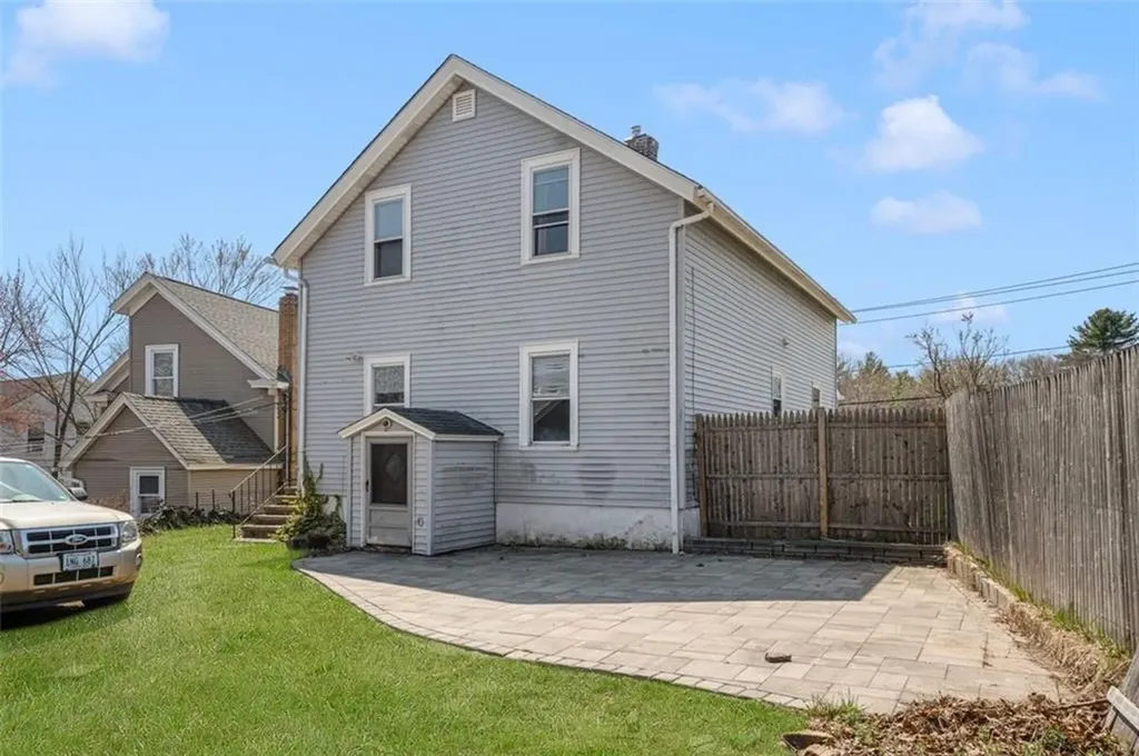 70 Highland Street West Warwick RI 02893