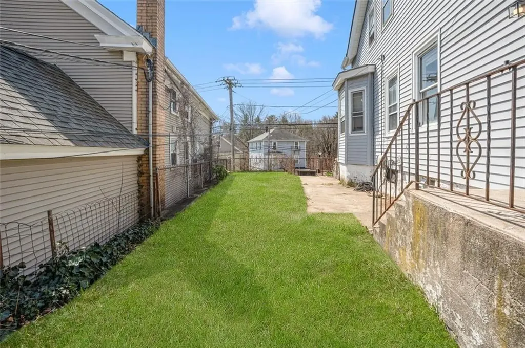 70 Highland Street West Warwick RI 02893