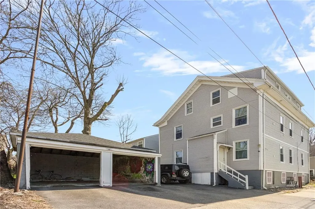 90 Pleasant Street Providence RI 02906